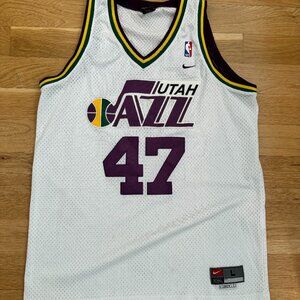 Nike Swingman Utah Jazz Andrei Kirilenko Jersey White - Large